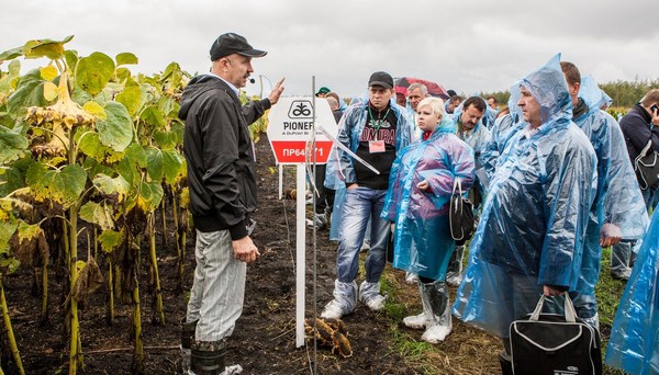 Компания «DuPont Pioneer Россия» открыла исследовательские станции на юге России Компания «DuPont Pioneer Россия» открыла исследовательские станции на юге России