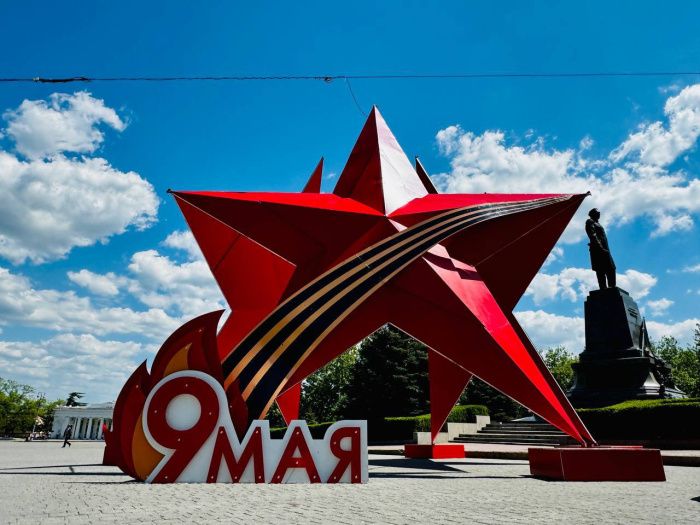 В Севастополе отменили праздничные салюты из-за террористической угрозы В Севастополе отменили праздничные салюты из-за террористической угрозы