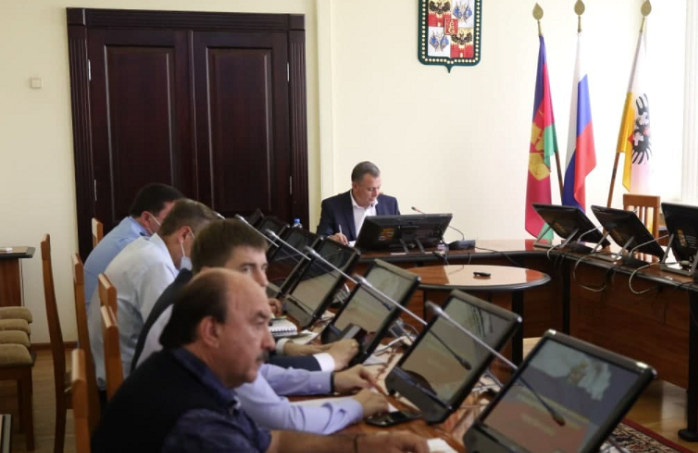 Краснодар выделил 146 млн рублей на школьную безопасность Краснодар выделил 146 млн рублей на школьную безопасность