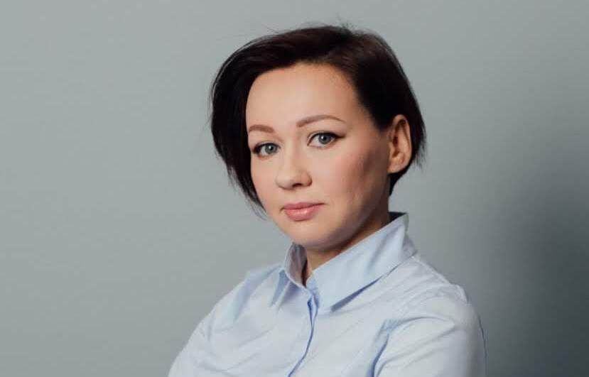 Мария Черникова Electro.cars.jpg