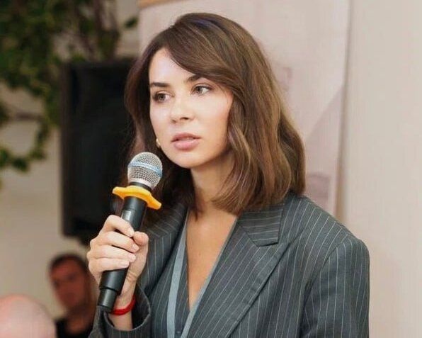 Импульсивные покупки совершаются и на на маркетплейсах, и в офлайн-ритейле, отмечает председатель ФОСТ и и.о. исполнительного директора АУРЭК Евгения Черницкая Импульсивные покупки совершаются и на на маркетплейсах, и в офлайн-ритейле, отмечает председатель ФОСТ и и.о. исполнительного директора АУРЭК Евгения Черницкая