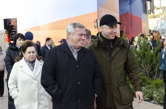 Логвиненко и Голубев.jpg Логвиненко и Голубев.jpg