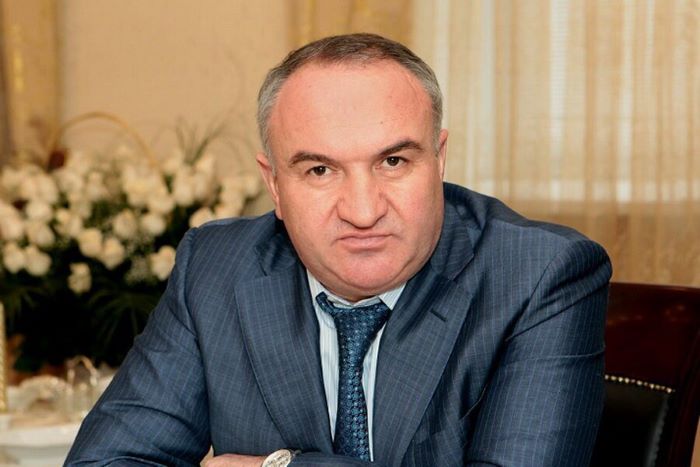 рауль арашуков.jpg рауль арашуков.jpg