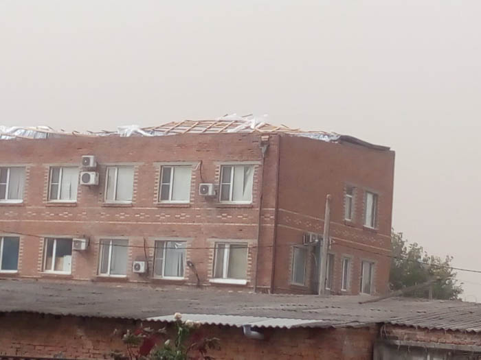 Последствия пыльной бури на Дону.jpg peschanaya_burya_RO 4.jpg
