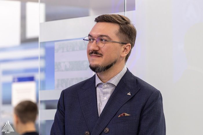 ЮФУ_Федотов.jpg ЮФУ_Федотов.jpg