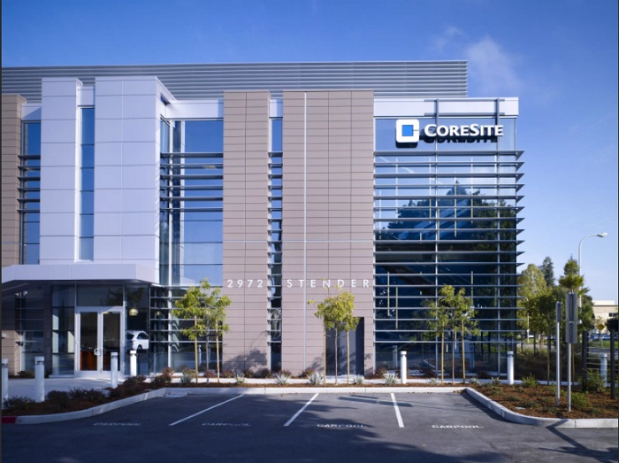 Data center CoreSite.jpg Data center CoreSite.jpg