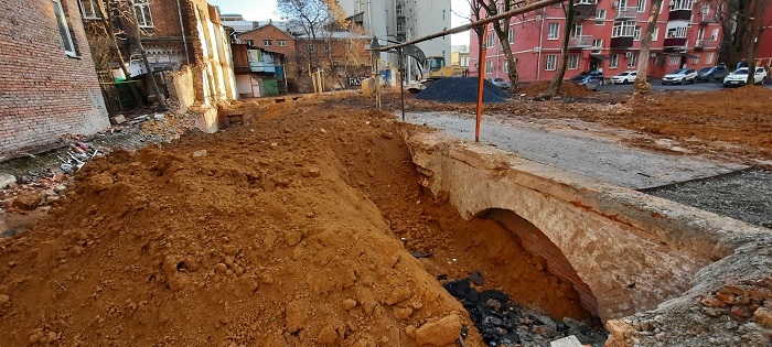 Катакомбы на Суворова 36.jpg Катакомбы на Суворова 36.jpg
