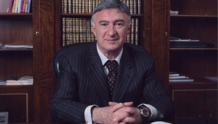 Станислав Дерев.jpg Станислав Дерев.jpg