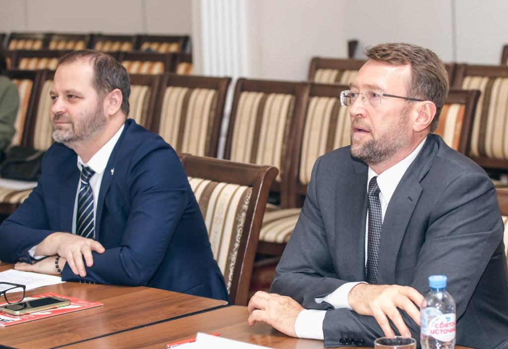 Есин.jpg Есин.jpg