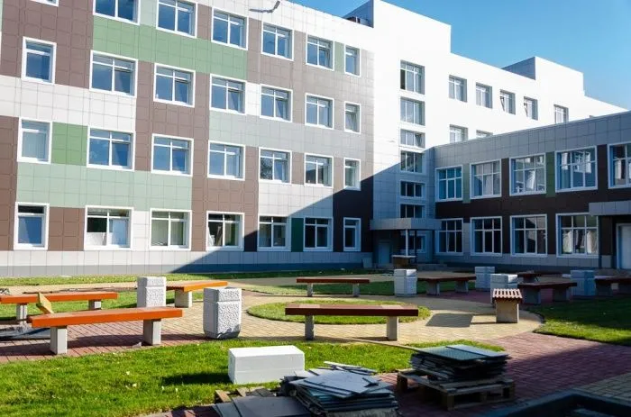 Школа № 44 Ростова-на Дону практически готова распахнуть двери после масштабного капремонта