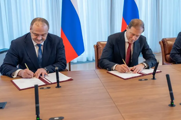 Дагестан подписал с Минпромторгом РФ специнвестконтракт по выпуску стеклотары