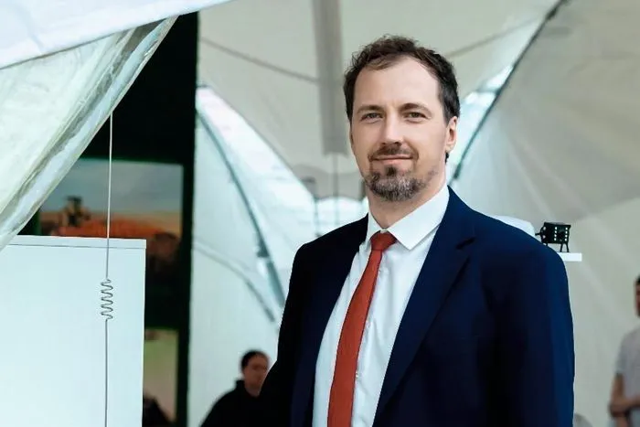 Цена точности для беспилотной сельхозтехники: ростовский стартап «Гремион» создаёт федеральную сеть RTK-станций