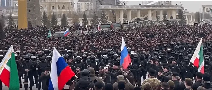 Рамзан Кадыров потребовал от Владимира Зеленского извинений перед президентом России Рамзан Кадыров потребовал от Владимира Зеленского извинений перед президентом России