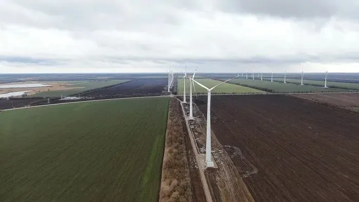 В Ставропольском крае «Лукойл» построит ветропарк и солнечную электростанцию