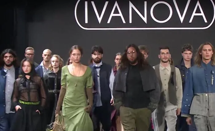 В Сириусе на Sochi Fashion Week представили коллекции больше 30 дизайнеров одежды В Сириусе на Sochi Fashion Week представили коллекции больше 30 дизайнеров одежды