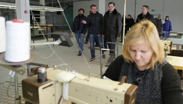 В Астрахани будут шить пуховики и школьную форму В Астрахани будут шить пуховики и школьную форму