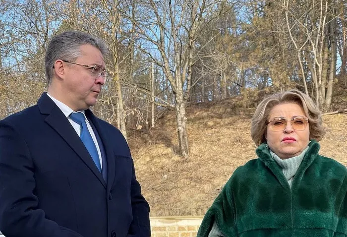 Спикер Совета Федерации Валентина Матвиенко прибыла с визитом в Кисловодск Спикер Совета Федерации Валентина Матвиенко прибыла с визитом в Кисловодск