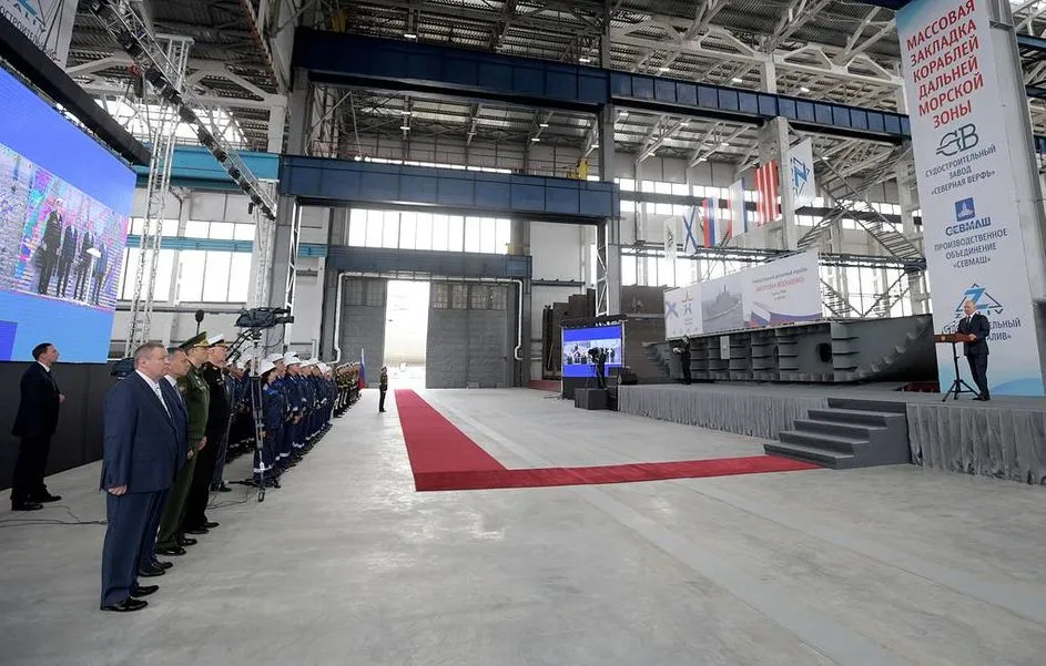 Госконтракт века: на керченском «Заливе» стартовало строительство вертолетоносцев Госконтракт века: на керченском «Заливе» стартовало строительство вертолетоносцев
