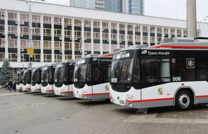 В Краснодаре в транспортную систему вложили 10,6 млрд рублей В Краснодаре в транспортную систему вложили 10,6 млрд рублей