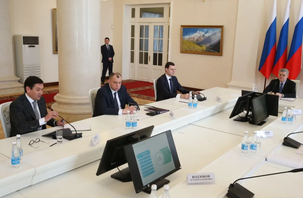 Сбербанк развивает проект «Безналичные республики» на Северном Кавказе Сбербанк развивает проект «Безналичные республики» на Северном Кавказе