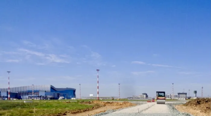 В аэропорту Симферополя реконструируют взлетно-посадочную полосы