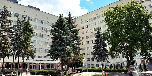 Коечный фонд ковидного госпиталя на базе областной больницы в Ростове сократят в два раза