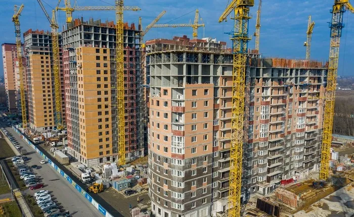 Успели вбить сваи: крупнейшие стройки жилья на Юге в 2022 году Успели вбить сваи: крупнейшие стройки жилья на Юге в 2022 году
