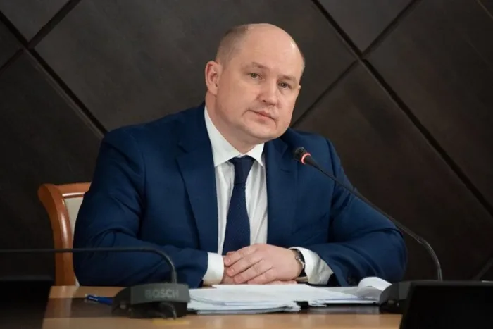 Михаил Развозжаев сообщил о сбитом в Севастополе беспилотнике Михаил Развозжаев сообщил о сбитом в Севастополе беспилотнике