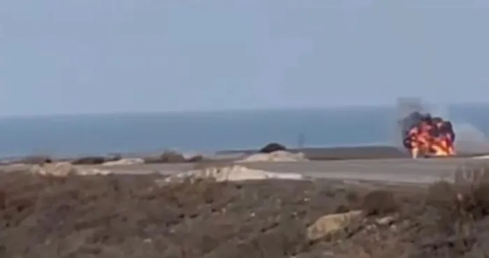 Самолёт рейса Баку - Грозный упал вблизи казахстанского Актау Самолёт рейса Баку - Грозный упал вблизи казахстанского Актау