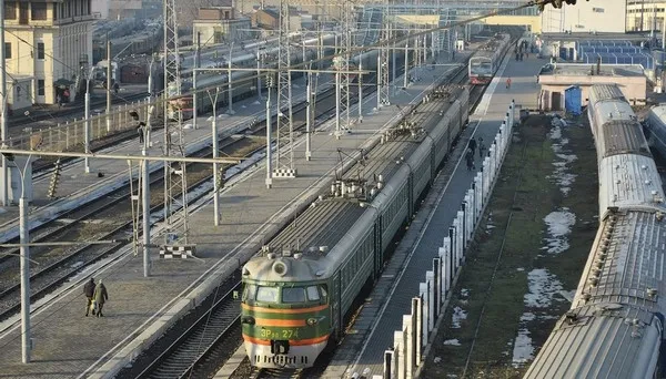 Половину электропоездов в Ростовской области могут отменить из-за убытков Половину электропоездов в Ростовской области могут отменить из-за убытков