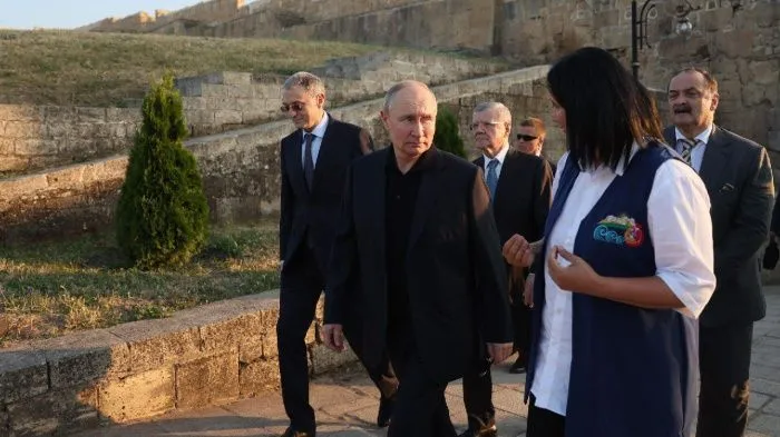 Владимиру Путину презентовали проект круглогодичного курорта в Каякентском районе Дагестана Владимиру Путину презентовали проект круглогодичного курорта в Каякентском районе Дагестана
