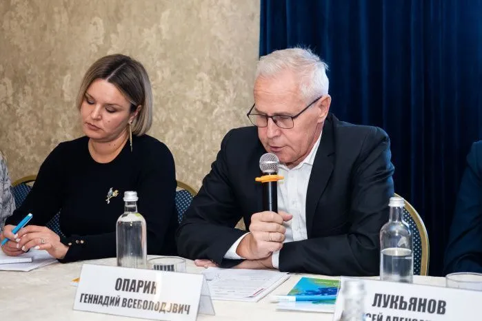 Выездной круглый стол делового медиа «Эксперт Юг»  в рамках проекта «Южное виноделие»  «Южнороссийское вино в 2024 году:  кризис перепроизводства или рост?» Выездной круглый стол делового медиа «Эксперт Юг»  в рамках проекта «Южное виноделие»  «Южнороссийское вино в 2024 году:  кризис перепроизводства или рост?»