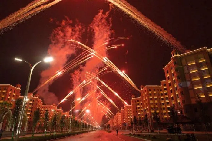 В Грозном торжественно открыли первую линию нового района имени Путина