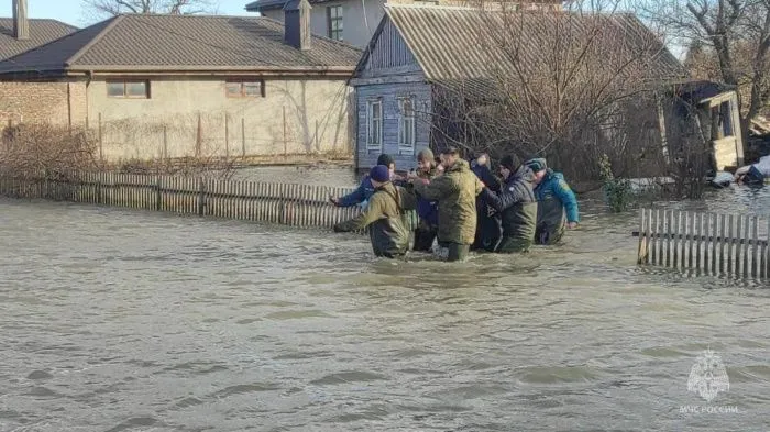 В Ростовской области решат ситуацию с подтоплениями в хуторе Ленинаван