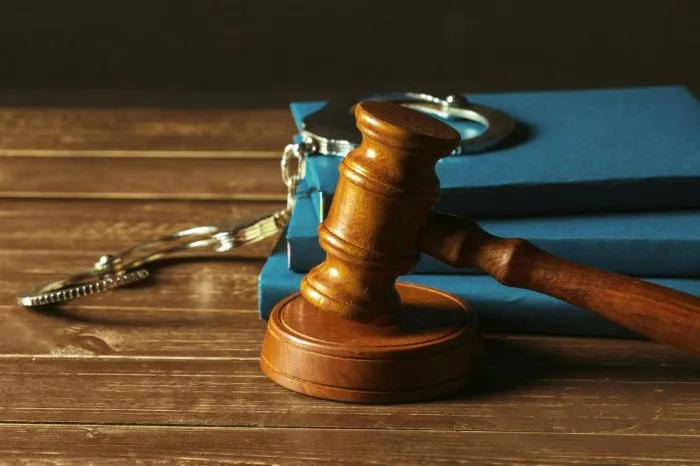 Участника беспорядков в аэропорту Махачкалы приговорили к семи годам колонии Участника беспорядков в аэропорту Махачкалы приговорили к семи годам колонии