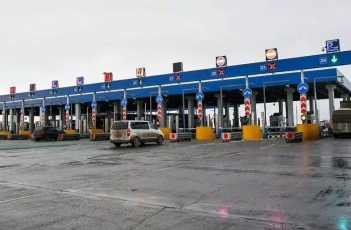 Третий платный участок открыли на трассе М-4 «Дон» в Ростовской области Третий платный участок открыли на трассе М-4 «Дон» в Ростовской области