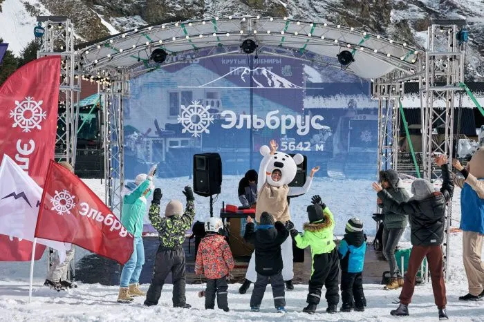 Турпоток на курорт «Эльбрус» на праздничную неделю марта вырос на 25% Турпоток на курорт «Эльбрус» на праздничную неделю марта вырос на 25%