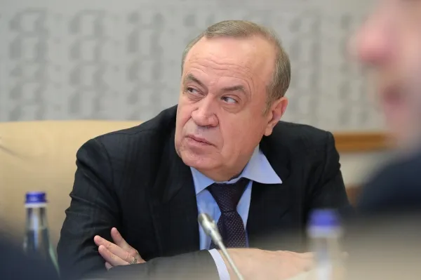 Суд приговорил экс-министра ЖКХ Сергея Сидаша к условному сроку