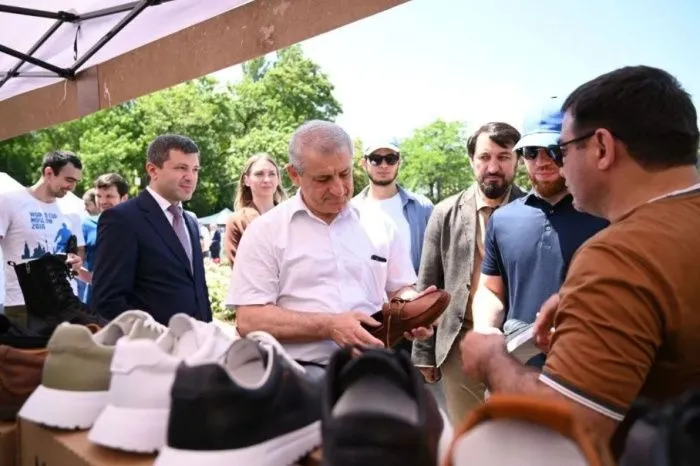В Дагестане в стратегический проект «Город обувщиков» привлекли 692 млн руб. инвестиций В Дагестане в стратегический проект «Город обувщиков» привлекли 692 млн руб. инвестиций