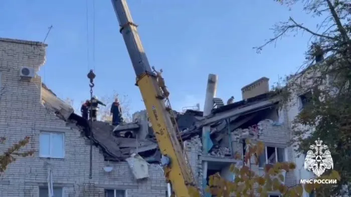 В Черкесске два человека погибли от взрыва газа в пятиэтажке В Черкесске два человека погибли от взрыва газа в пятиэтажке