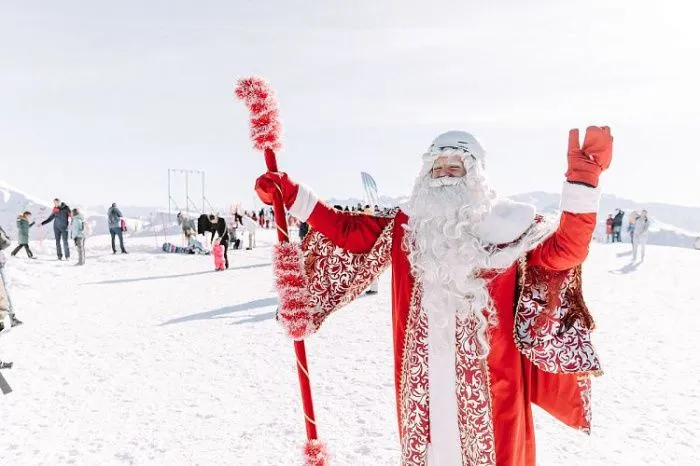 На Новый год Сочи посетили 280 тыс. туристов На Новый год Сочи посетили 280 тыс. туристов