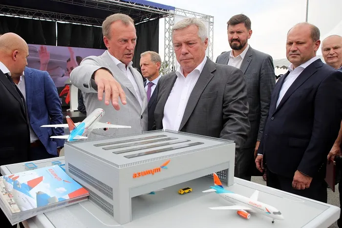 В ростовском аэропорту Платов к концу 2023 года построят ангарный комплекс «Азимута» В ростовском аэропорту Платов к концу 2023 года построят ангарный комплекс «Азимута»