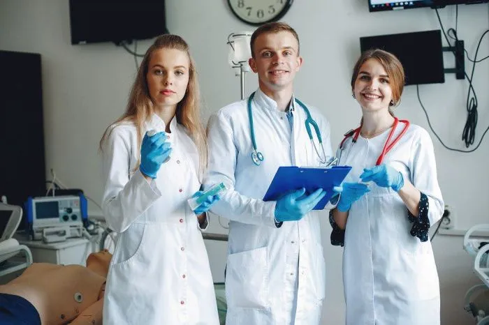 В Дагестане наблюдается снижение выплат для медицинских работников В Дагестане наблюдается снижение выплат для медицинских работников