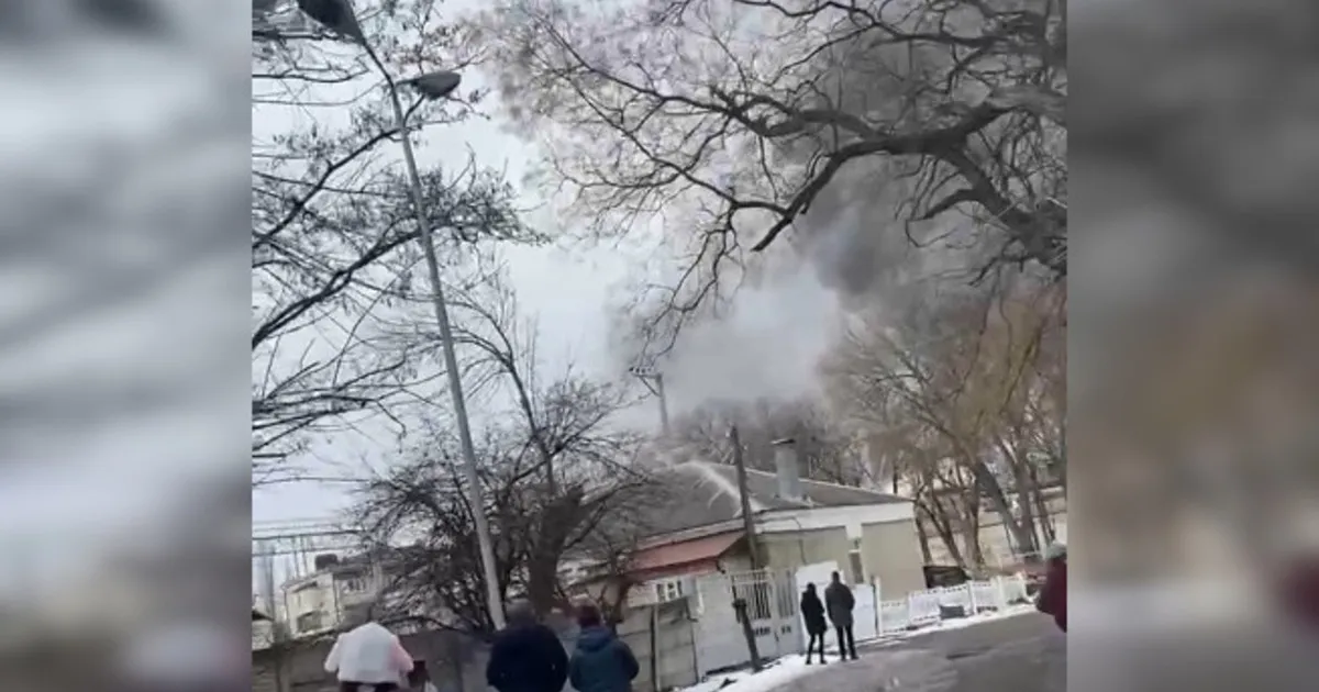 В Пятигорске случился пожар на комбинате ЗАО «Холод» В Пятигорске случился пожар на комбинате ЗАО «Холод»