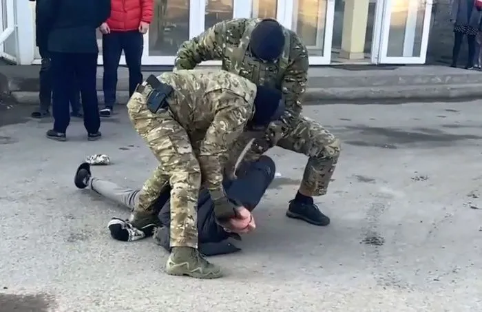 Ранее судимый житель Волгограда планировал захватить администрацию города Ранее судимый житель Волгограда планировал захватить администрацию города