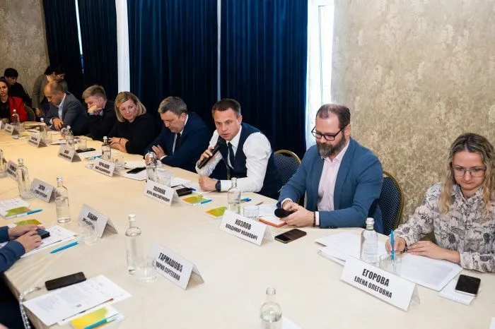 Выездной круглый стол делового медиа «Эксперт Юг»  в рамках проекта «Южное виноделие»  «Южнороссийское вино в 2024 году:  кризис перепроизводства или рост?» Выездной круглый стол делового медиа «Эксперт Юг»  в рамках проекта «Южное виноделие»  «Южнороссийское вино в 2024 году:  кризис перепроизводства или рост?»