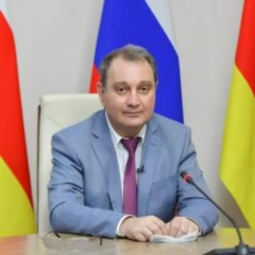 Врио министра здравоохранения Северной Осетии Тамерлан Гогичаев подал в отставку