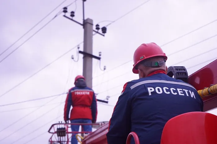 «Россети Северный Кавказ» вернули в Ингушетии украденные киловатты в объеме 50-летнего потребления 10 ФАПов «Россети Северный Кавказ» вернули в Ингушетии украденные киловатты в объеме 50-летнего потребления 10 ФАПов