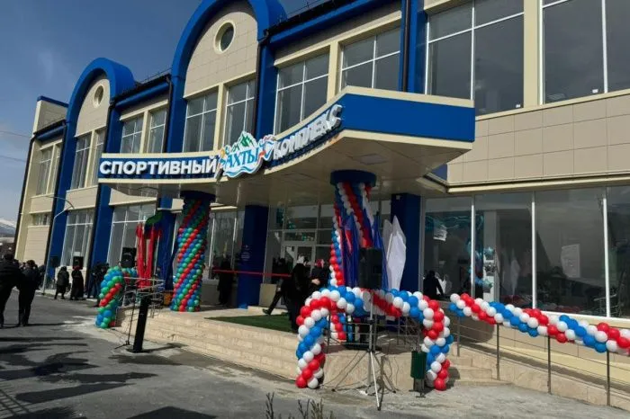 В горном селе Ахты в Дагестане открыли спорткомплекс на 1,5 тыс. зрителей В горном селе Ахты в Дагестане открыли спорткомплекс на 1,5 тыс. зрителей