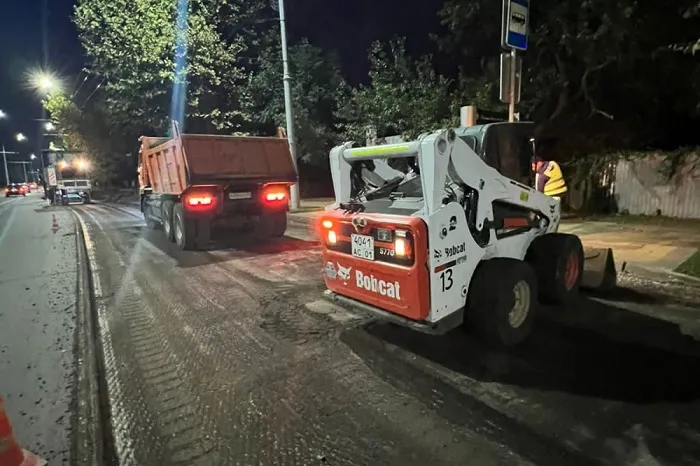 В Краснодаре начался ремонт дороги по ул. имени Фадеева В Краснодаре начался ремонт дороги по ул. имени Фадеева